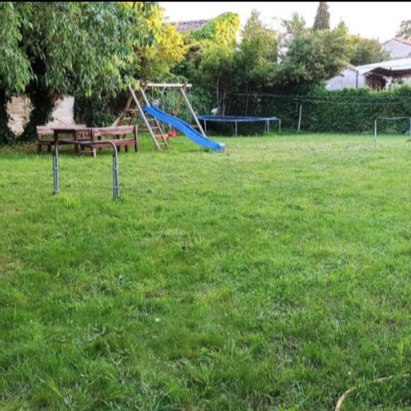 Villa Rosa , Villa Rosa  Pomer